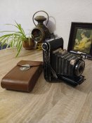 2Ф#Фотоапарат старовинний виробництва Англіі