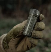 Бокс герметичний з кресалом для виживання (Німеччина)