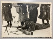 Leutnant am MG.jpg