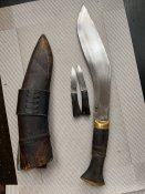 Ніж Кукрі зроблений в Непалі
