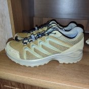Lowa Maddox gtx lo tf. Розмір 8.5UK (269). Є інші розміри цієї моделі