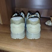 Lowa Maddox gtx lo tf. Розмір 8.5UK (269). Є інші розміри цієї моделі