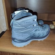 Lowa Ferrox gtx mid. Розмір 8.5UK (269). Є інші кольори та розміри цієї моделі. Без коробки.