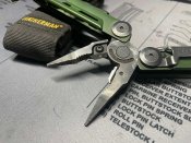 Мультитул Leatherman® (США) Signal Ranger Green на 19 інструментів з нержавіючої сталі, нейлоновий чохол.