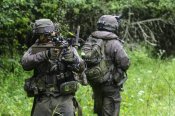 Штани ЗС Австрії - 104u 108 5/6 ріст - заміри в описанні