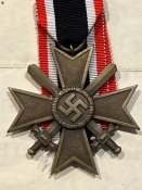 KVK-2го с мечами и наградным документом.