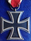 Железный Крест 2.кл 1939 года. Клеймо "137".