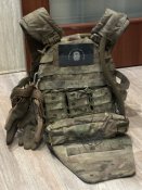 Плитоноска в повному зборі