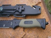 Ніж туристичний похідний АК-47 з ножнами 30 см + склобій стропоріз кресало компас точилка свисток