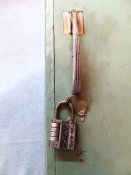 Сейф ящик для оружия для охотничьего ружья самодельный б/у.