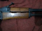 АК 47 .