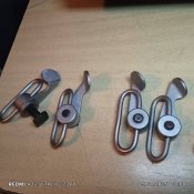 Антапки для кріплення ременя на гвинтівку.