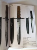 Армейский короткий клинок ХХ века + Военные ножи и кинжалы.