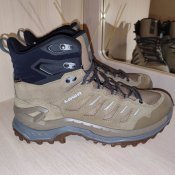 Lowa Innovo GTX MID . Розмір 9.5UK....