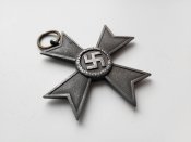 Крест за заслуги без мечей