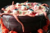 scary-cakes2.jpg