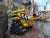 Робот Валли з трофейних гільз