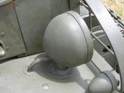dodge_wc52_aile_avant_droit_phare.jpg