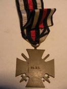 Крест Гинденбург с мечами