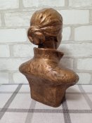 Бюст Лесі Українки