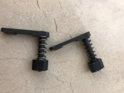 Кнопка скидання магазину AR 15