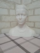 Бюст Лесі Українки, скульптор Галина...