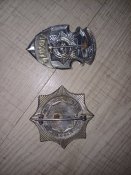 Нагрудні знаки: дільничний інспектор міліції та громадський помічник