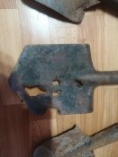 Лопати (мпл) + шмат ганчірки з орківського спальника