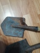 Лопати (мпл) + шмат ганчірки з орківського спальника