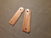 Накладки дерев'яні на кольт colt 1911 . Сучасного виробництва