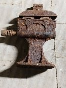 Домкрат ЗІС 5 на реставрацію.