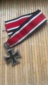 Рицарський хрест з дубовим листям та стрічкою