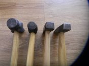 Молоток 4 шт. (0,8 кг;0,4 кг" 0,2 кг- 2шт.).