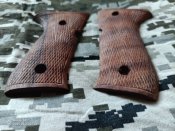 Накладки горіх на Carrera GTR92/beretta 92fs