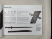 Bayonets: An Illustrated History. Штыки Мира. 250 ст.