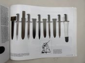 Bayonets: An Illustrated History. Штыки Мира. 250 ст.