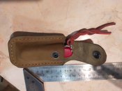 Ніж кишеньковий Victorinox Huntsman - red,  чохлом шкіряним