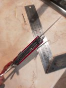 Ніж кишеньковий Victorinox Huntsman - red,  чохлом шкіряним