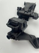Кріплення для ПНВ Wilcox L4 + J-Arm з контактною групою, колір: чорний, арт: 42417