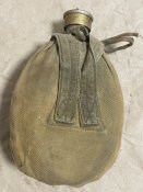 Німецька фляга в радянському чохлі -  1941р.