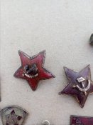 Знаки на головні убори та нагороди