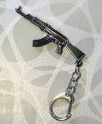Якісний детальний брелок на ключи АК-47