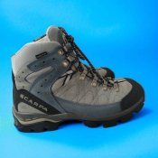 Ботинки треккинговые Scarpa+Gore-Tex р-р. 39-...