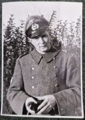 named-gebirgsjager-greatcoat-with-picture-of-it-in-wear-_10426_pic14_size4.jpg