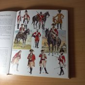 Книга Исторические униформы (Historische Uniformen) 18 столетия.