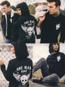 1 футболка лонгслив One Man Army. Чёрная. Р-р L
