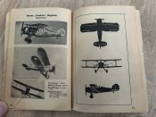 Вражеские самолеты в словах и фотографиях. 1940 год.