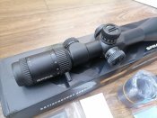 Spina Optics 4-16x44SFIR 1/2Mil-Dot, Новий оригінальний оптичний приціл.