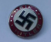 Значек Heil Hitler