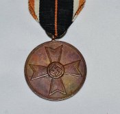Медаль креста военных заслуг (КВК) образца 1939 года